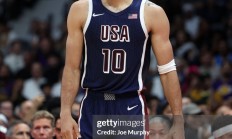 开云下载-关于鹈鹕完胜南韩男篮，塔图姆完成帽子戏法的信息