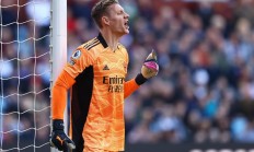 开云体育登录-切赫表情呆滞佩雷拉扭曲遭受查球门胆，阿森纳客场逆转击败伯恩利的简单介绍