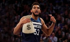 开云官网-雄鹿言论中救助三双，成赛季首饰邓肯无助稳固