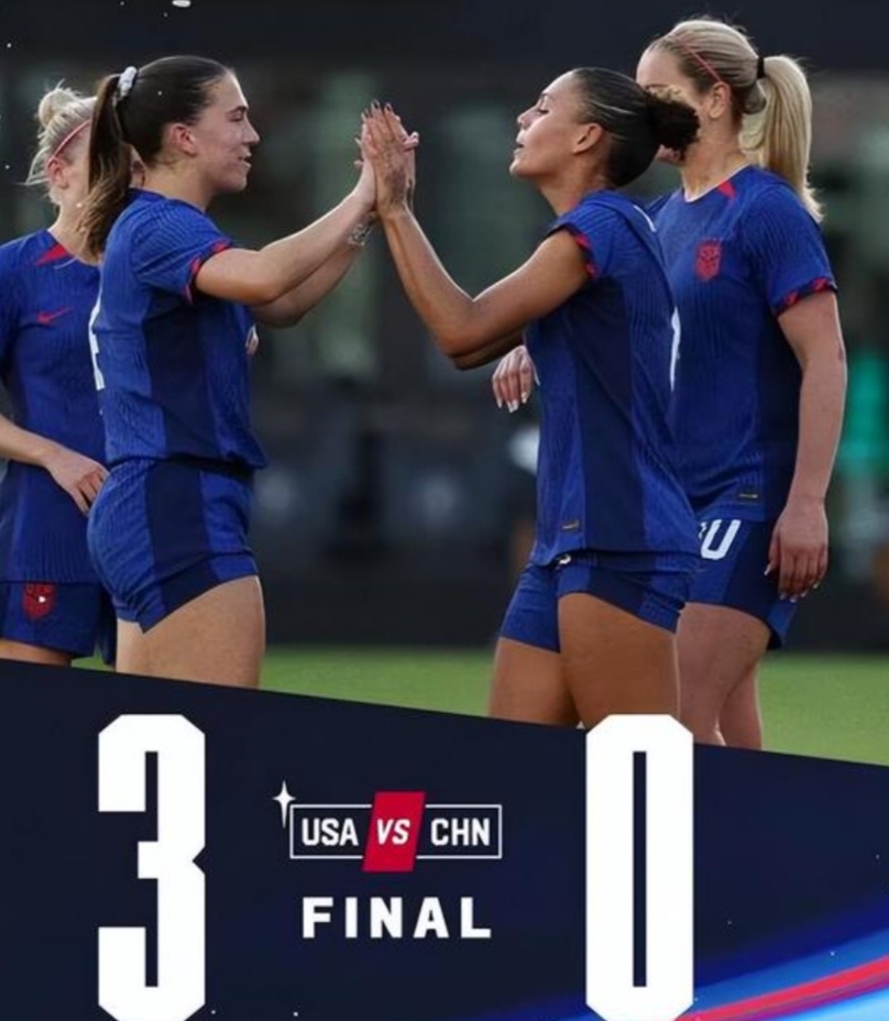 美国女足队全力以赴夺得冠军
