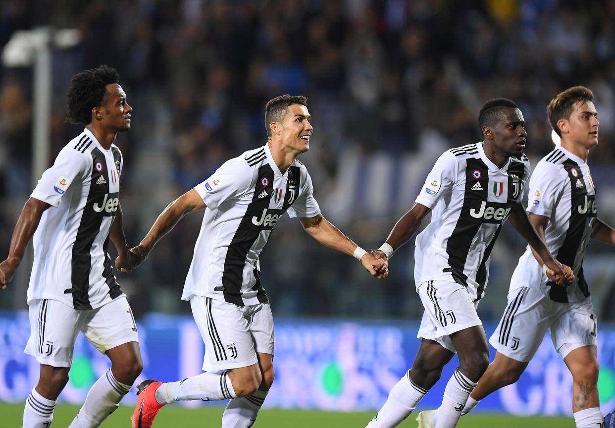 欧罗巴足球联赛，皇家马德里队逆转尤文图斯