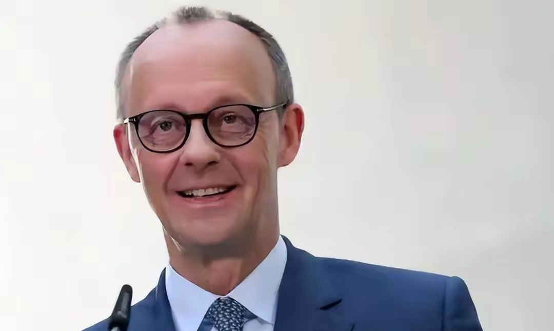 德国主帅因种族歧视言论被指责的简单介绍