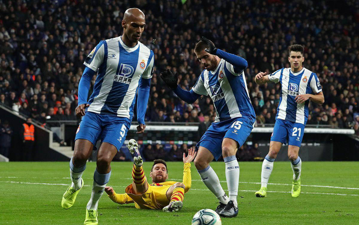 西班牙球员状态回升，助球队连胜