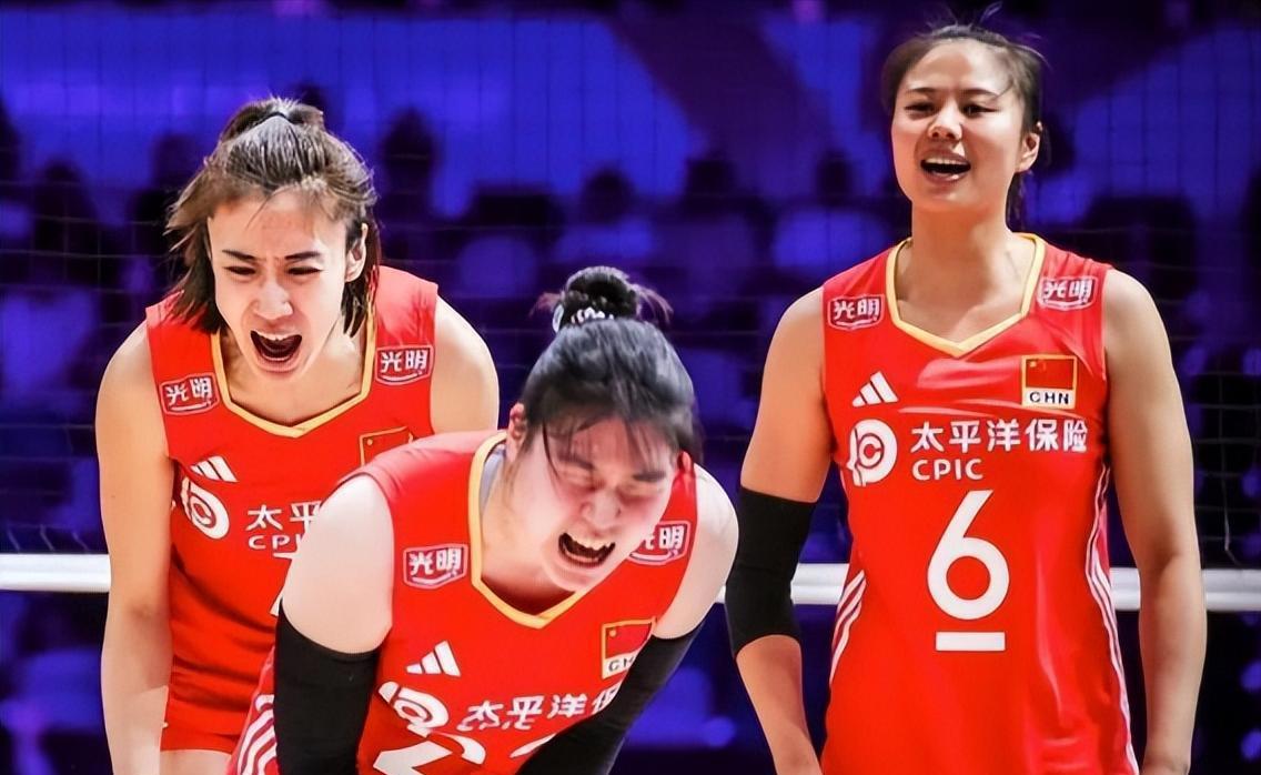 中国队刷新纪录,出色表现受瞩目 中国队刷新纪录,出色表现受瞩目