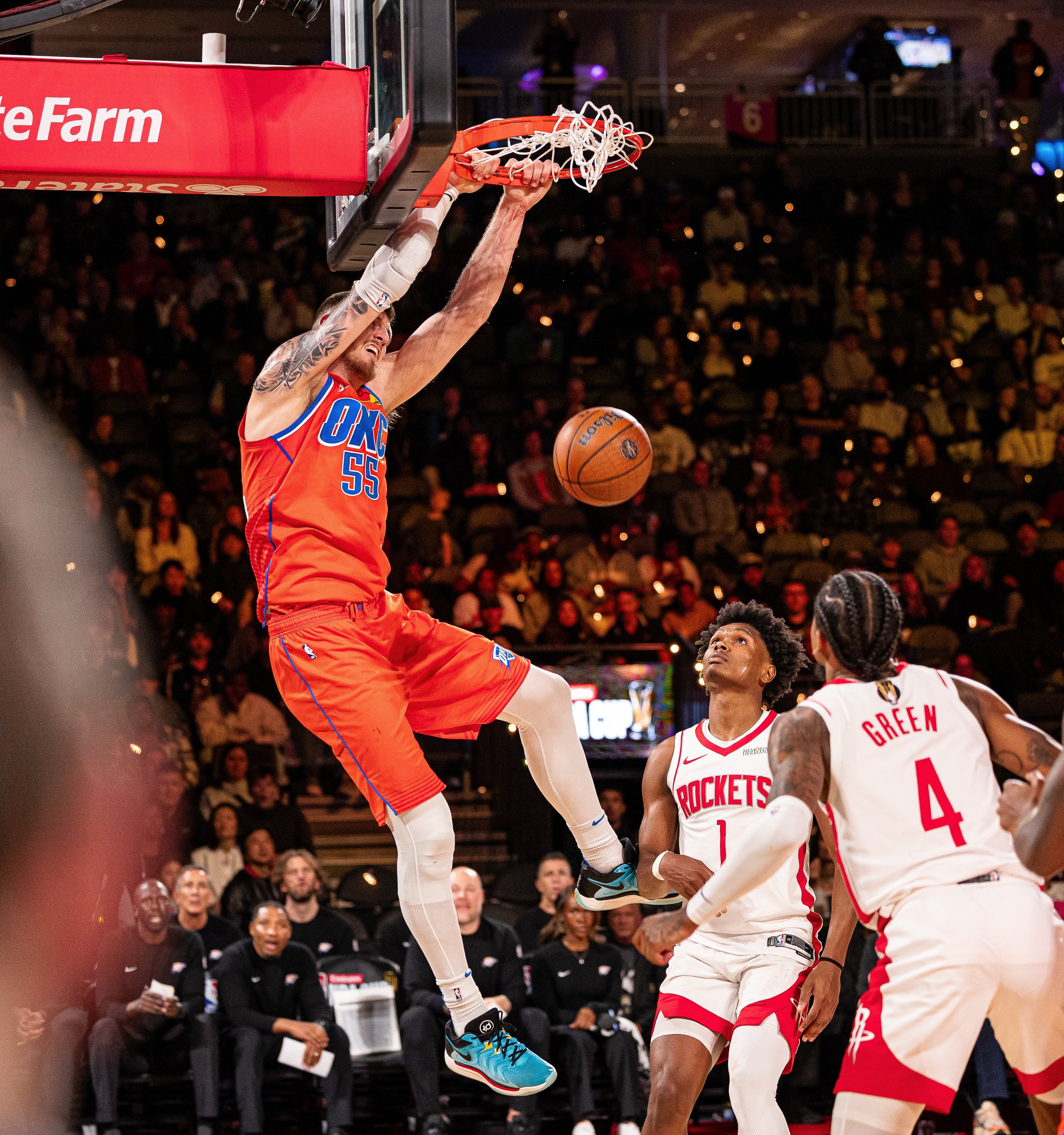 包含阿杜表现神勇：勇士胜火箭晋级西部决赛的词条