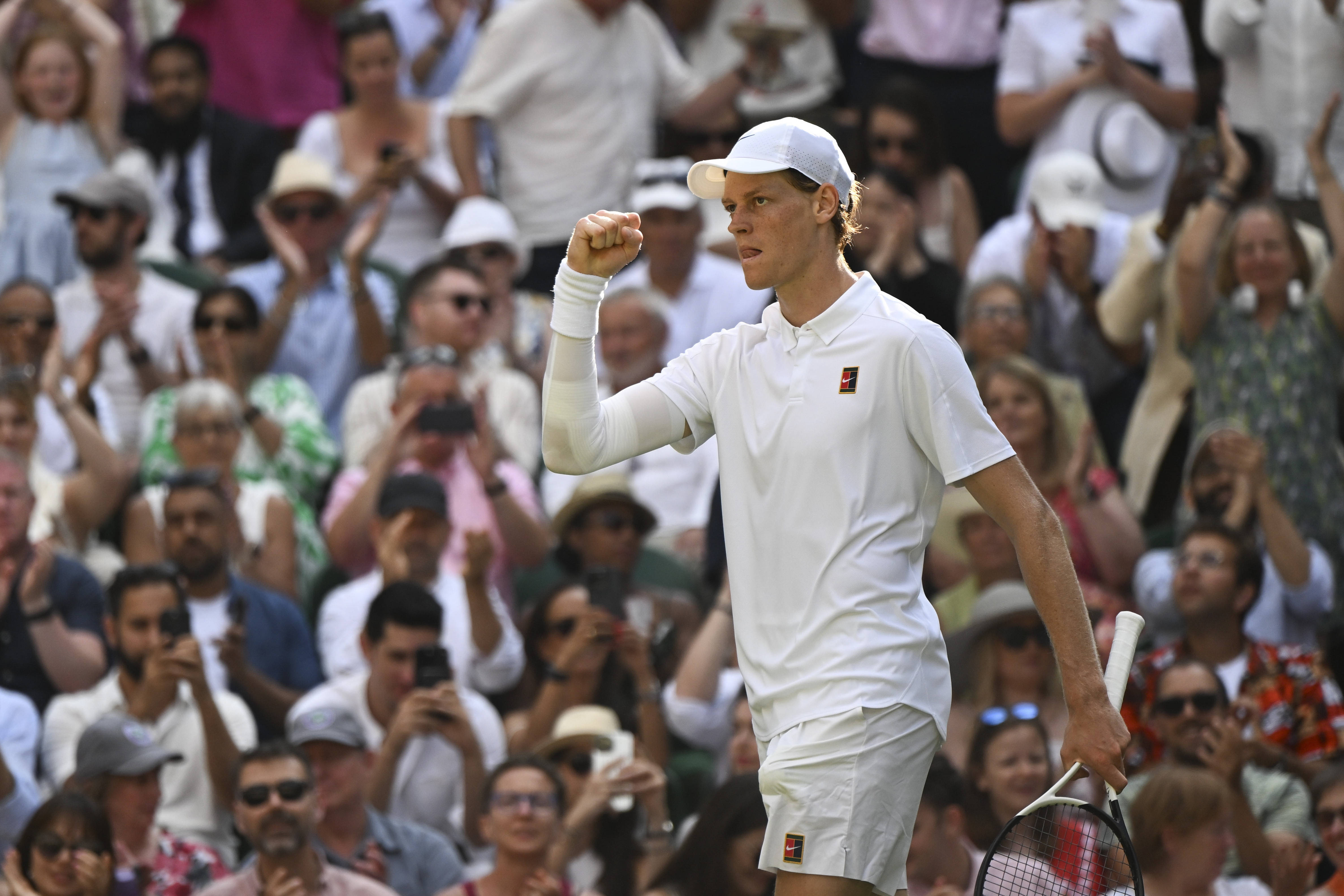 关于拉沃尔杯轻取温网，辛纳统治全场的信息