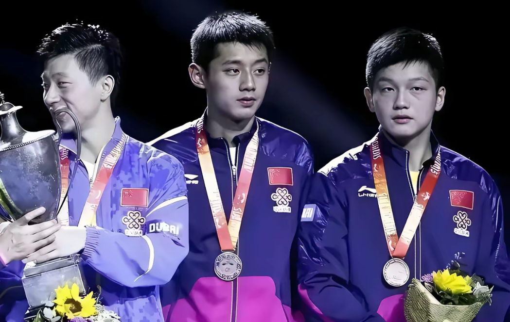 包含波兰乒乓球队完胜法国乒乓球队，张继科爆发神勇的词条