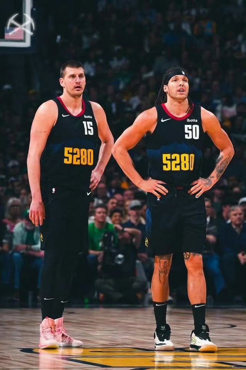 关于凯尔特人B队鏖战火箭，约基奇关键制胜的信息