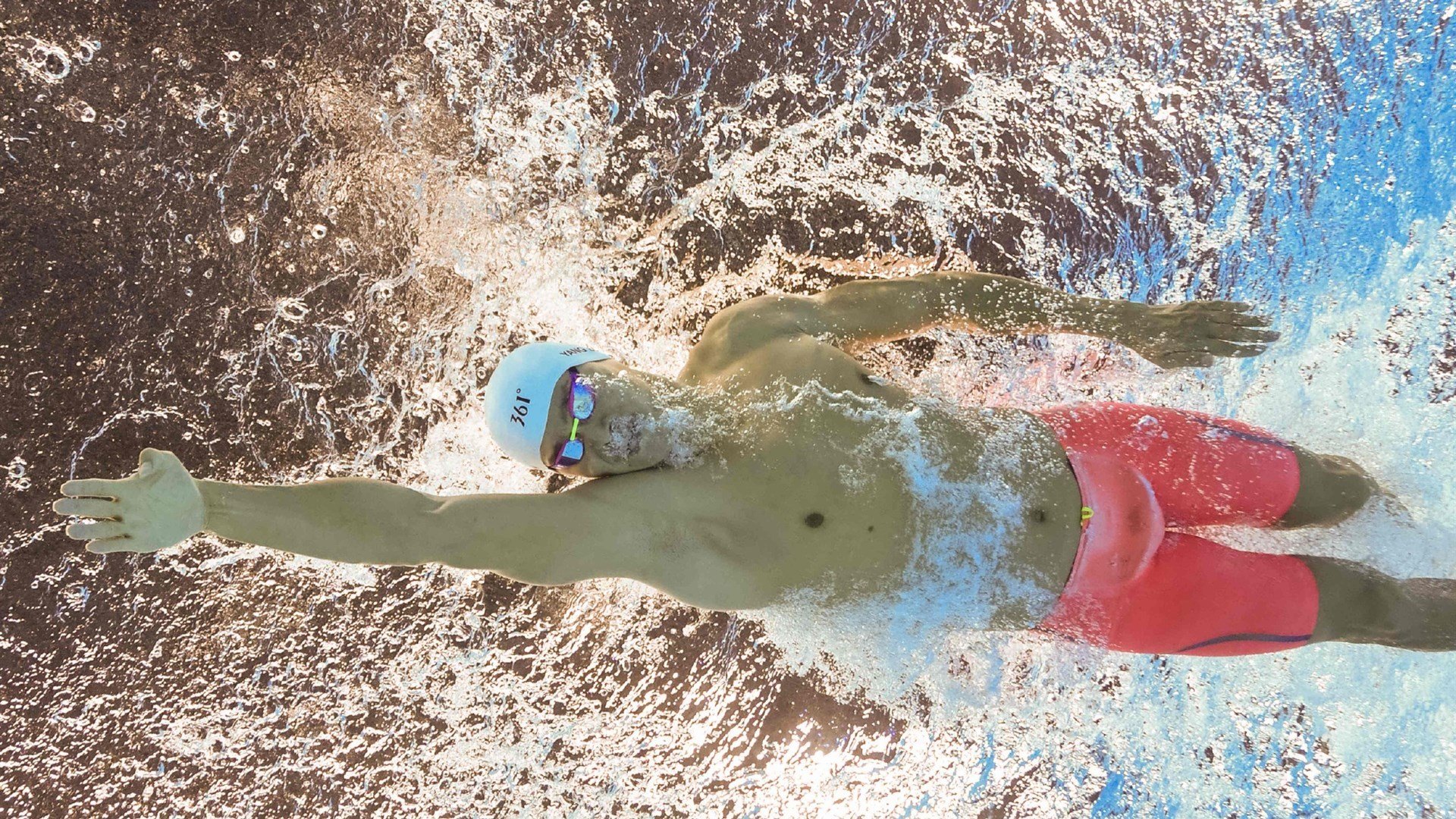 从红土到草地,兹维列夫蒙特卡洛大师赛翻盘温网,状态火热预示新王朝?